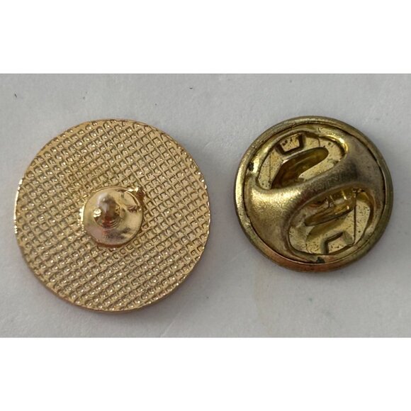 American Red Cross 5 Years Service Enamel Lapel Pin - Picture 3 of 3